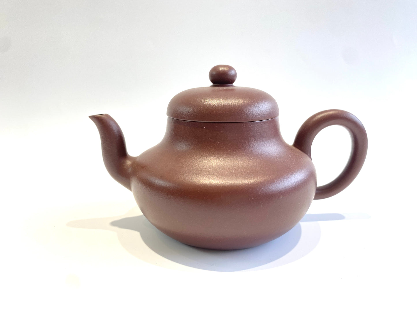 Siting Teapot