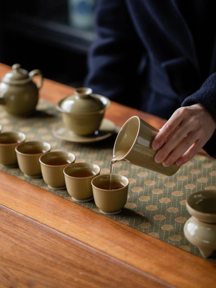 Ding kiln yellow tea set