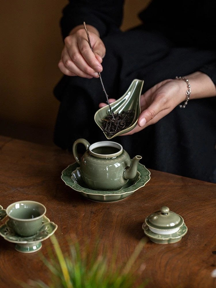 Yueqing Tea Pot Set